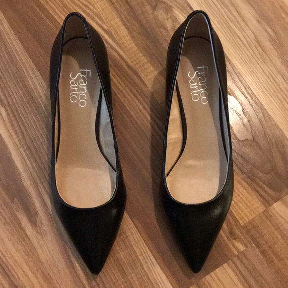 Franco Sarto black leather wedges - Picture 2 of 8